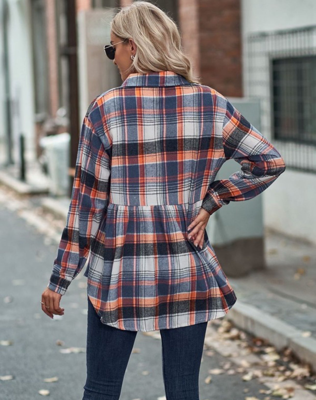 Women’s long sleeve casual button down