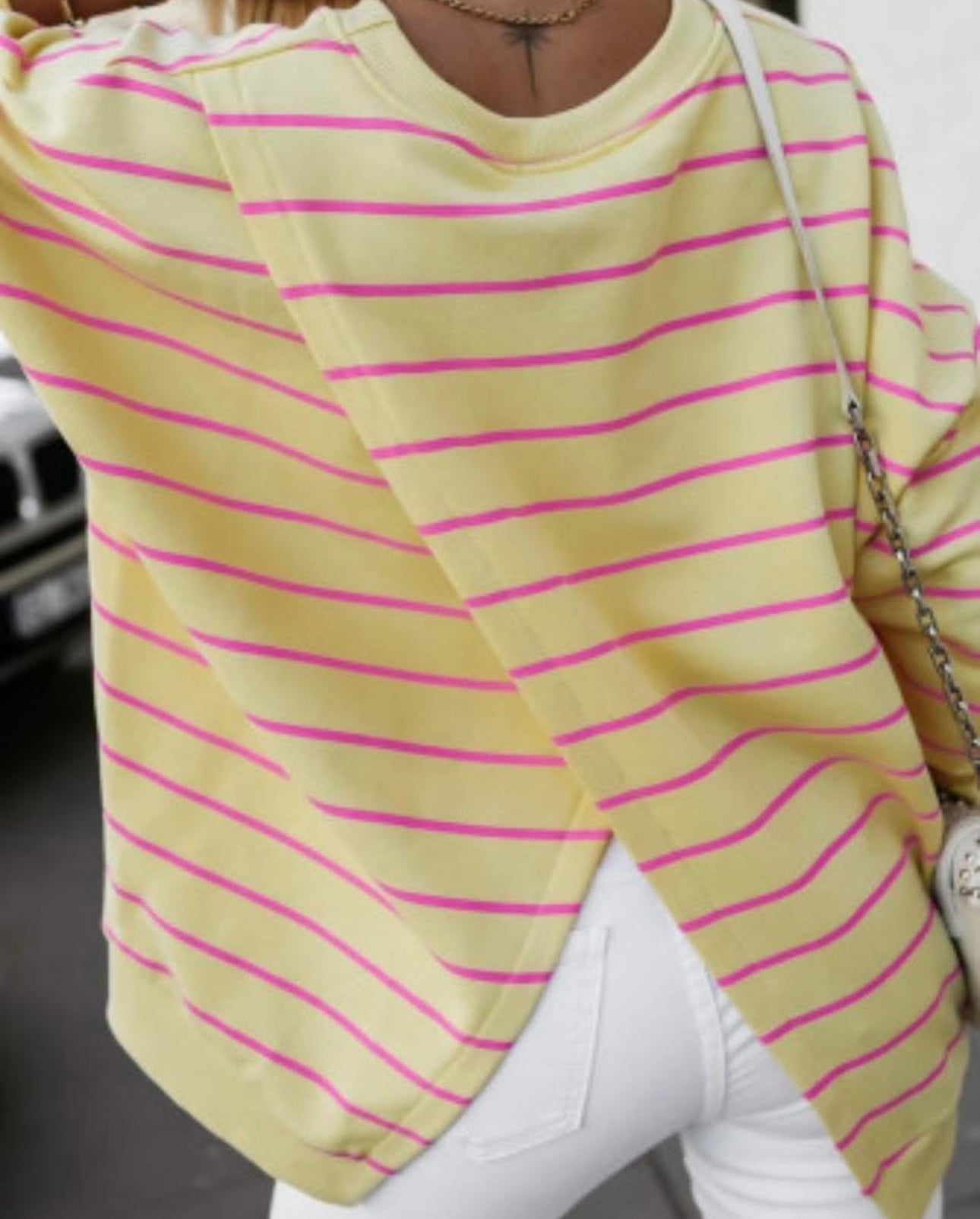 Yellow stripe stylish overlap