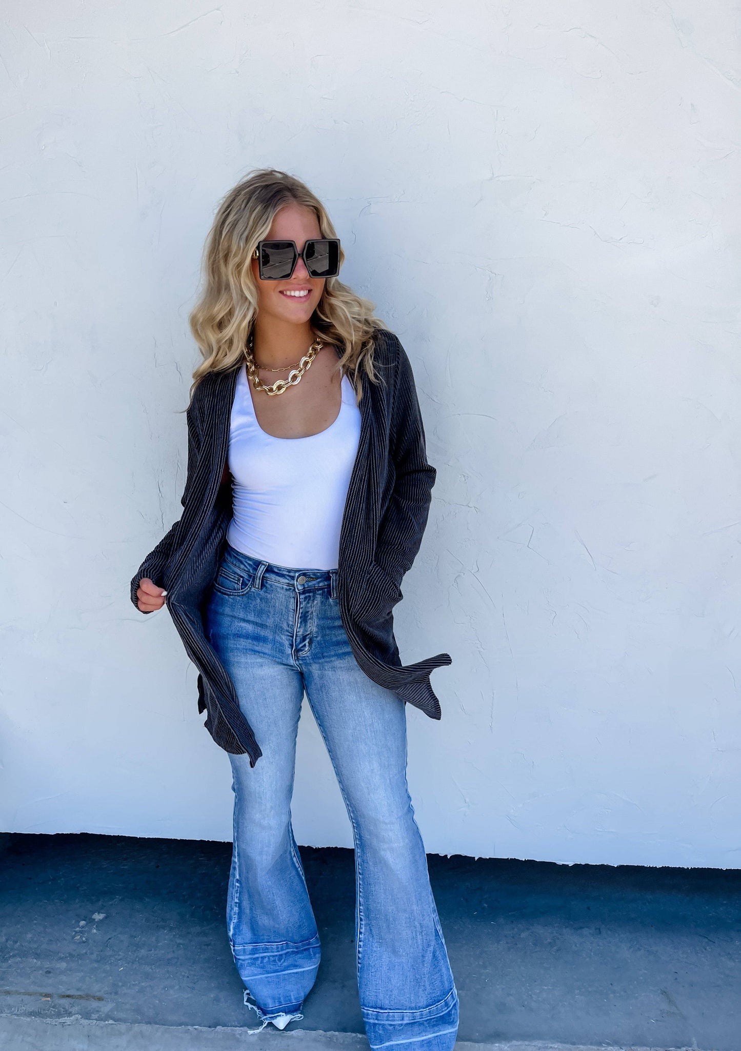 REESE RIBBED CARDIGAN: VINTAGE BLACK / OS
