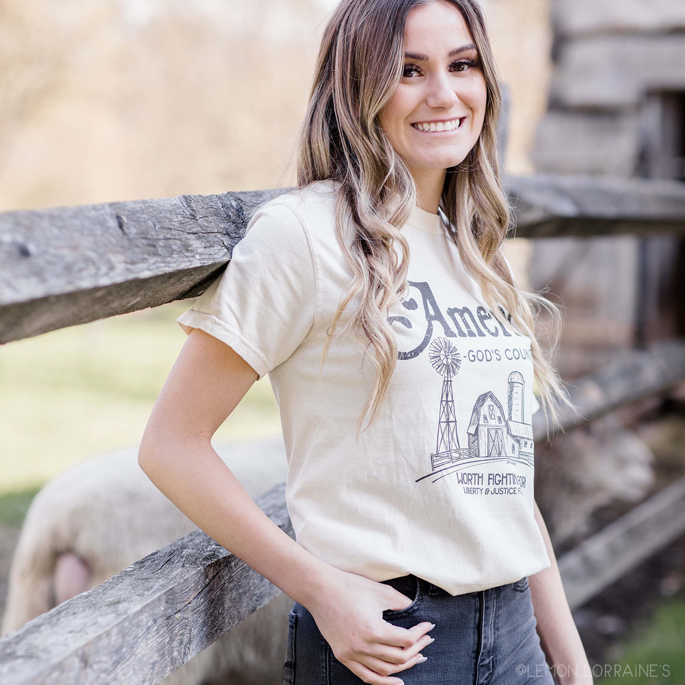 AMERICA GOD'S COUNTRY Graphic Tee on Comfort Colors: Ivory / S