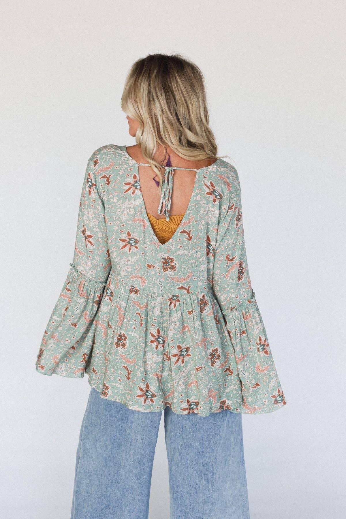 Brea Mixed Print Top - Sage Floral Print: Sage Multi