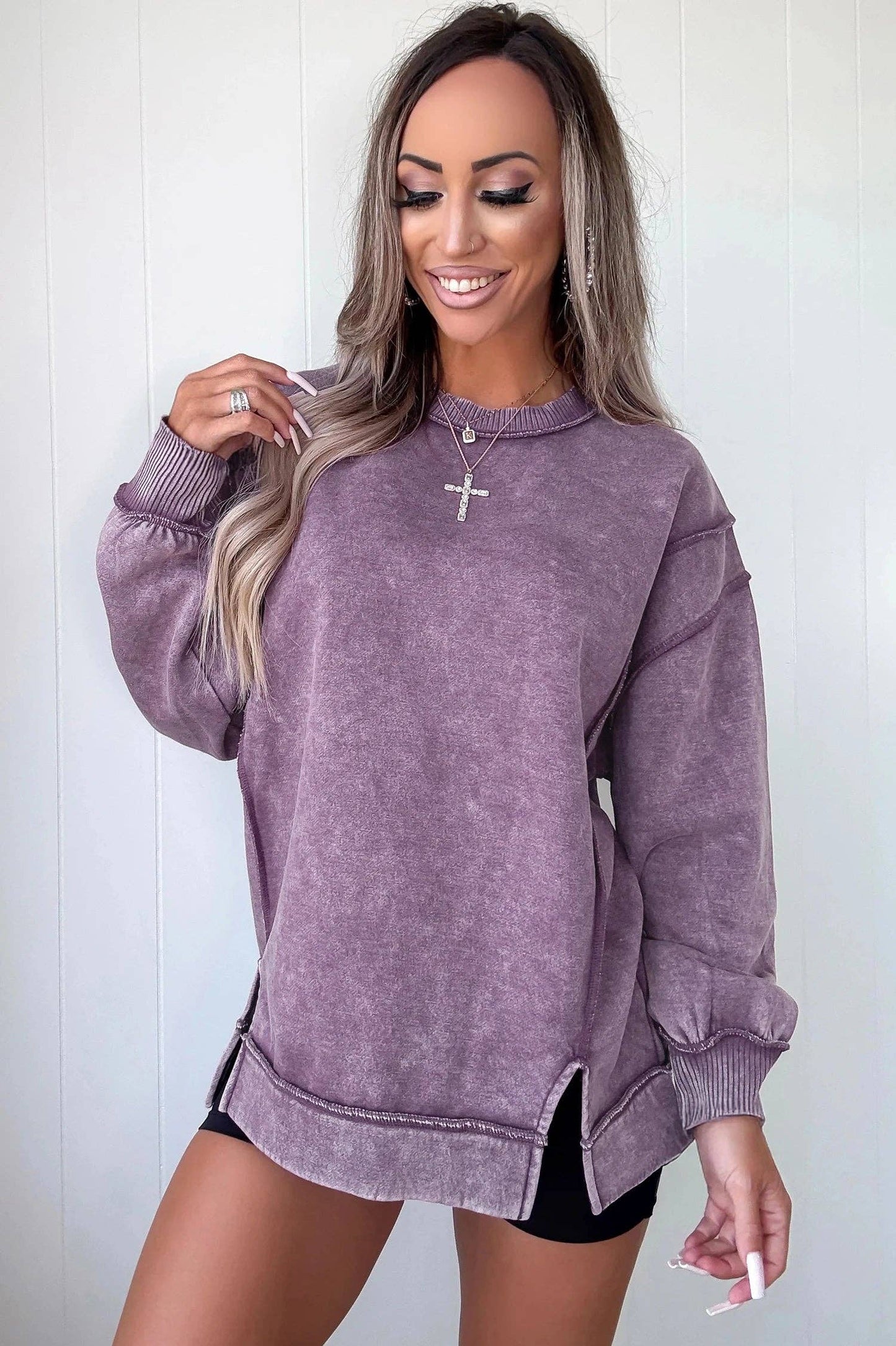 Mineral Wash Exposed Seam Sweatshirt Side Slit Casual Pullover: Red Sandalwood