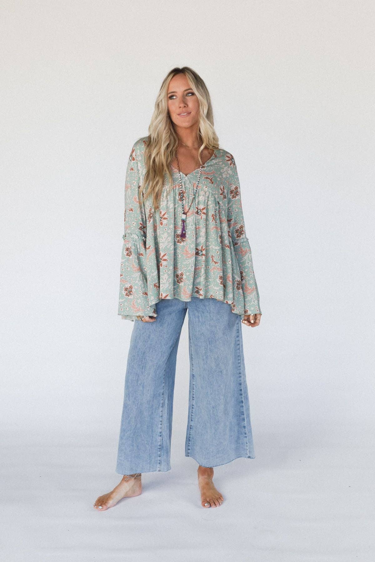 Brea Mixed Print Top - Sage Floral Print: Sage Multi
