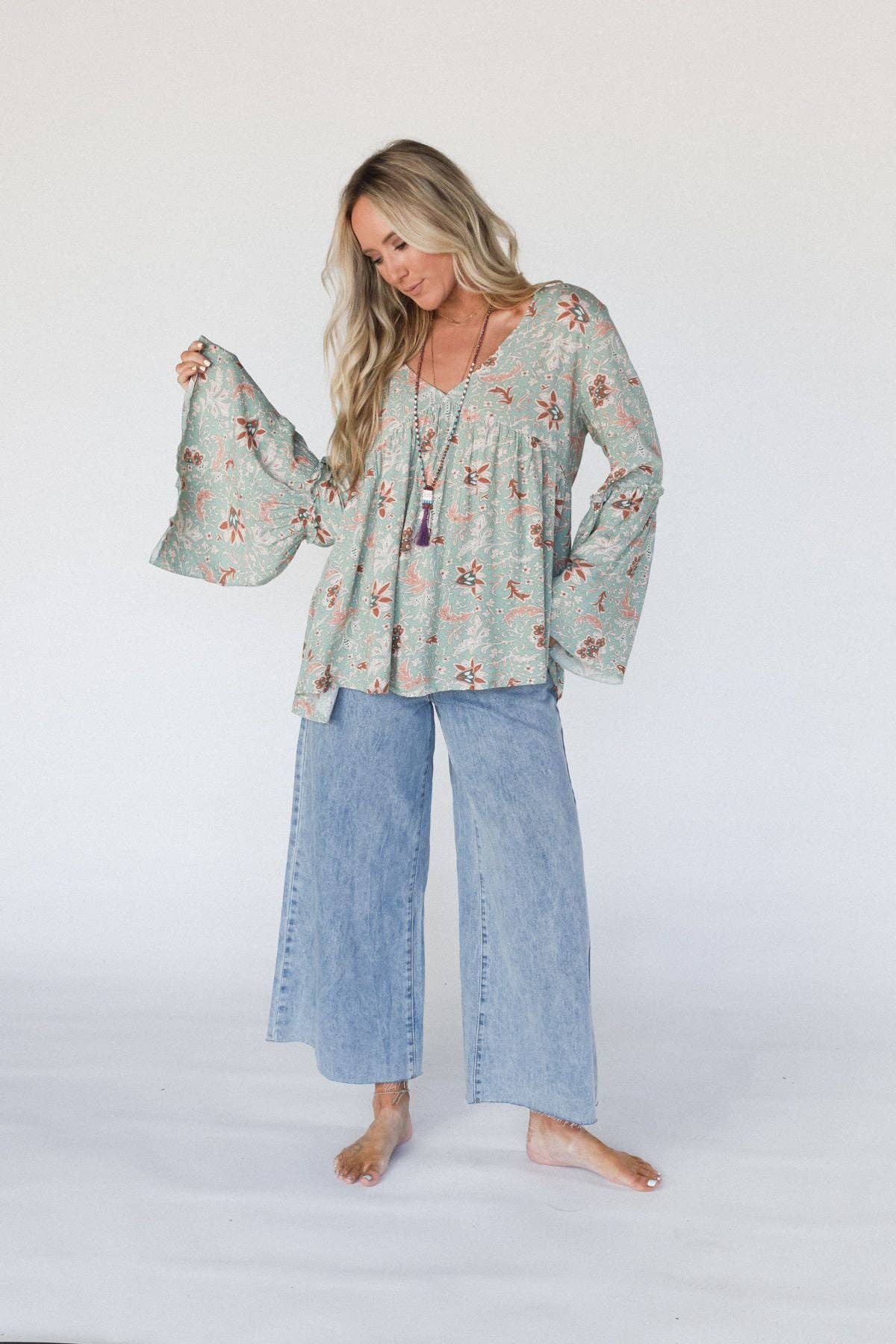 Brea Mixed Print Top - Sage Floral Print: Sage Multi